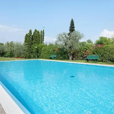 Apartment Zoe San Felice del Benaco